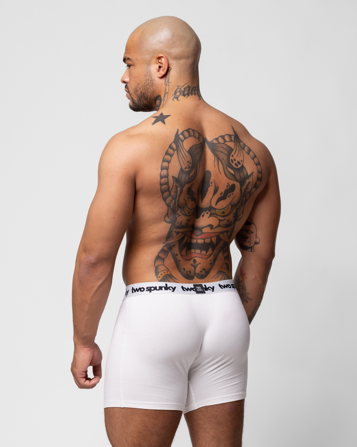 01/ Le Boxer. - Pack Mix x3 Two Spunky x Loïc Henry.