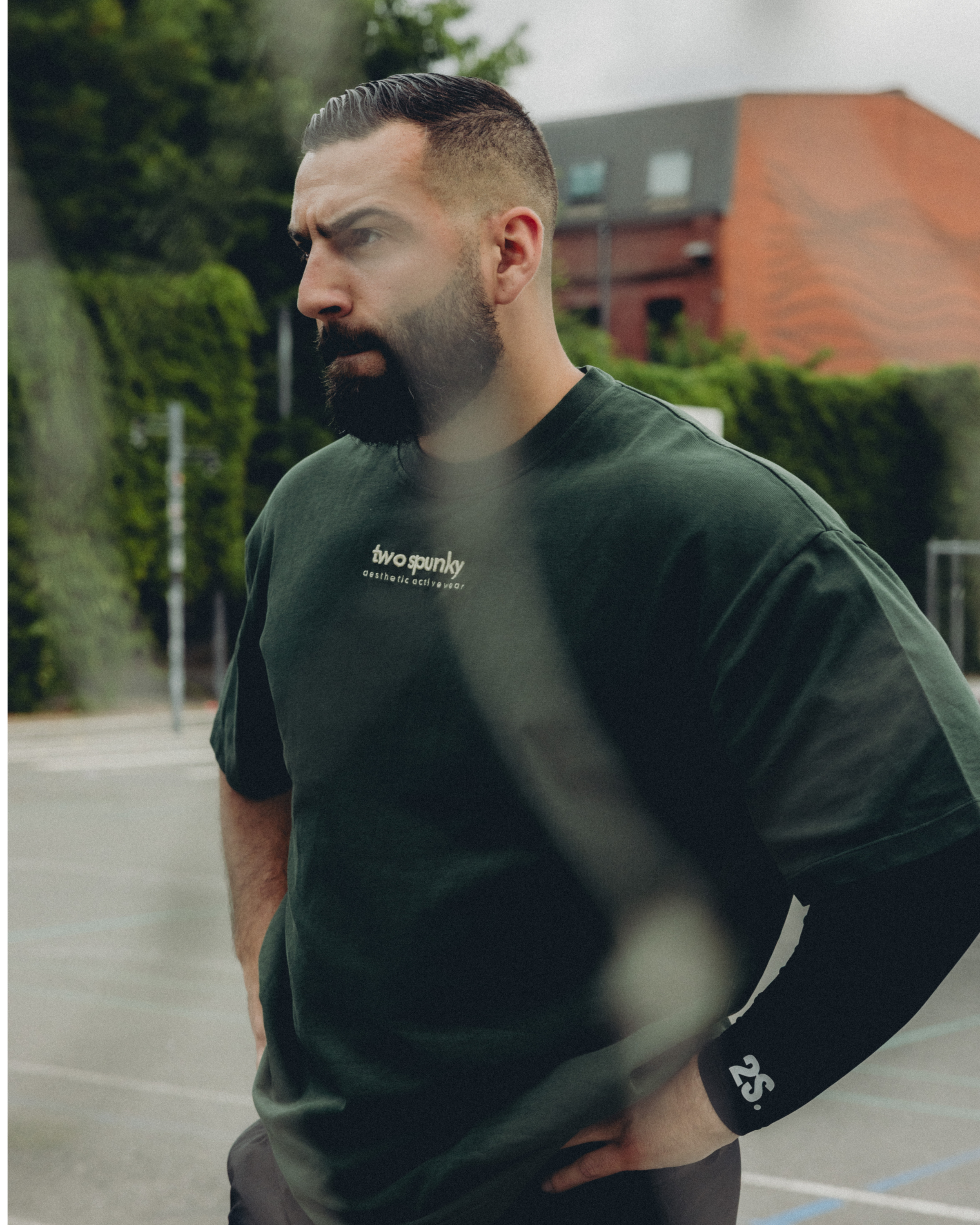 04/ Le T-Shirt. 300 - Pure Green Two Spunky